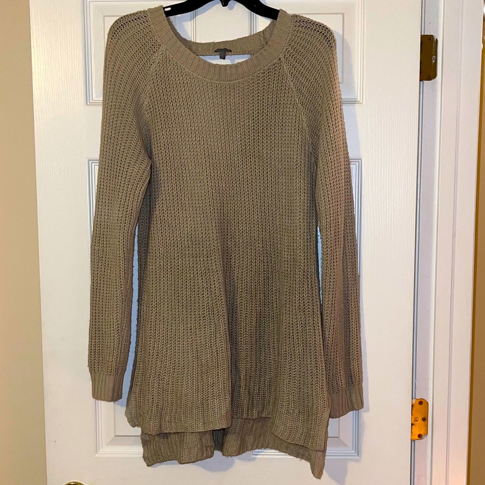 Tan keyhole back Charlotte Russe sweater
